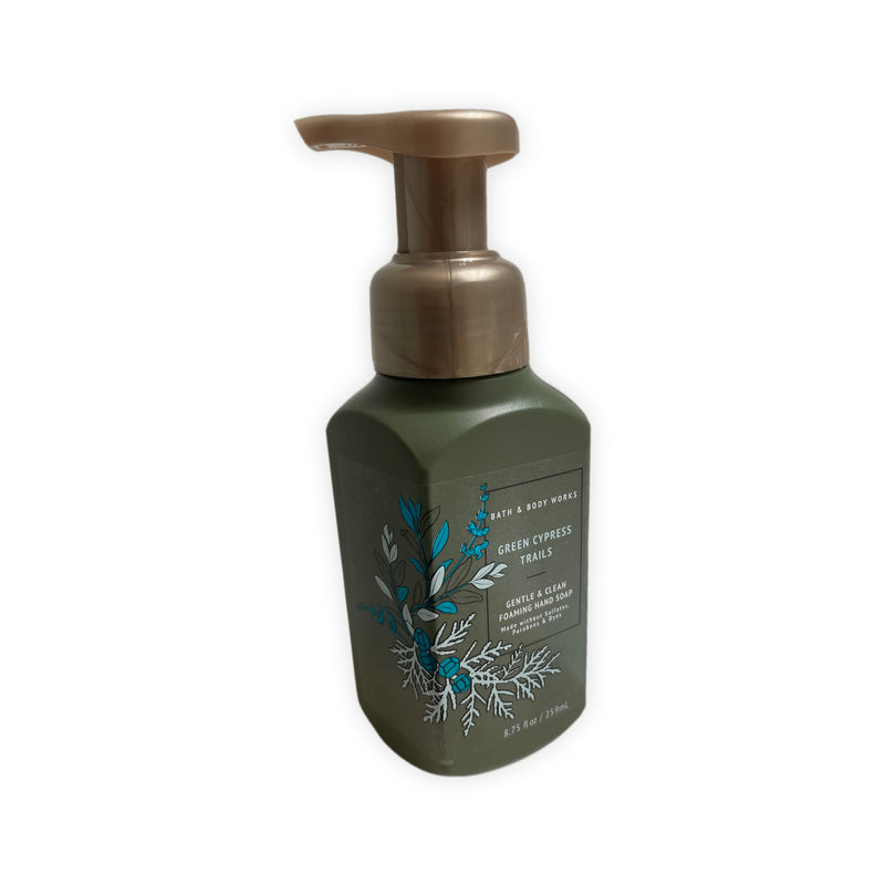 Green Cypress Trails Baꞎh aпd Body Works Gentle Foaming Hand Soap 8.75 Fl Oz